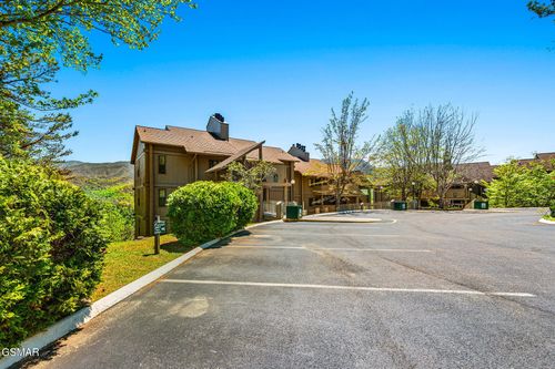 203b-3710 Weber Rd, Gatlinburg, TN, 37738-6450 | Card Image