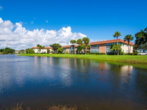 apt-206-31 Vista Gardens Trl, Vero Beach, FL, 32962-0701 | Card Image