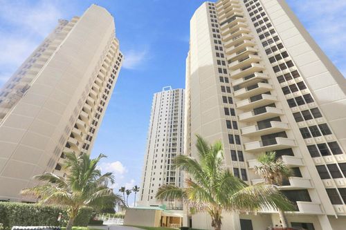 a-4a-2800 N Ocean Dr, Riviera Beach, FL, 33404-3297 | Card Image
