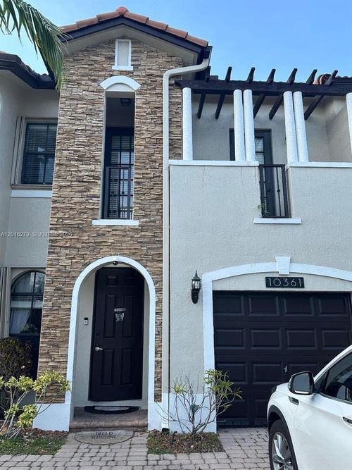 0-10361 Nw 32nd Ter, Doral, FL, 33172-5037 | Card Image