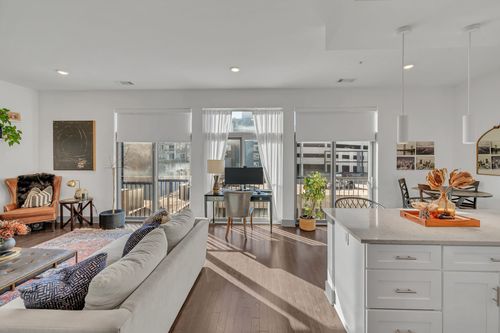 apt-314-2407 8th Ave S, Nashville, TN, 37204-2454 | Card Image