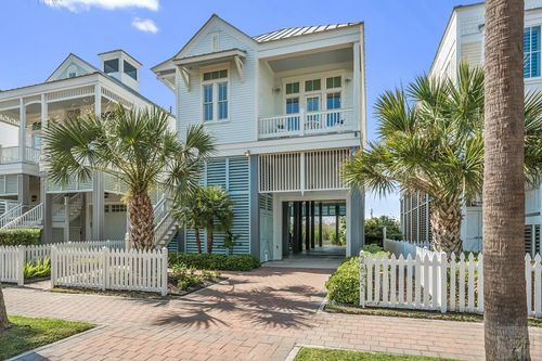 2622 E Seaside Drive, Galveston, TX, 77550 | Card Image