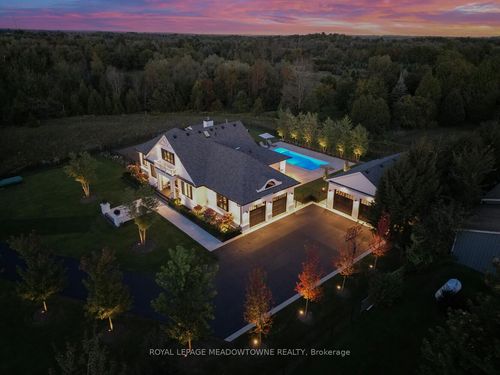 9275 Wellington Rd 50, Acton, ON, L7J2L8 | Card Image