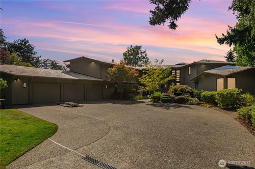 88 Cascade Ky, Bellevue, WA, 98006-1030 | Card Image