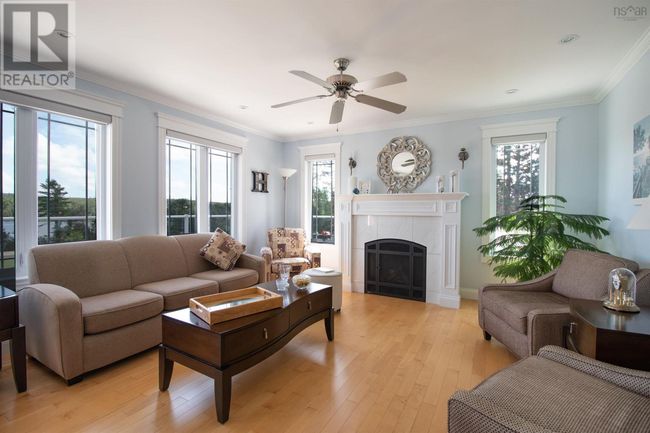 2560 Hillside Rd, House other with 4 bedrooms, 3 bathrooms and null parking in Marion Bridge NS | Image 6