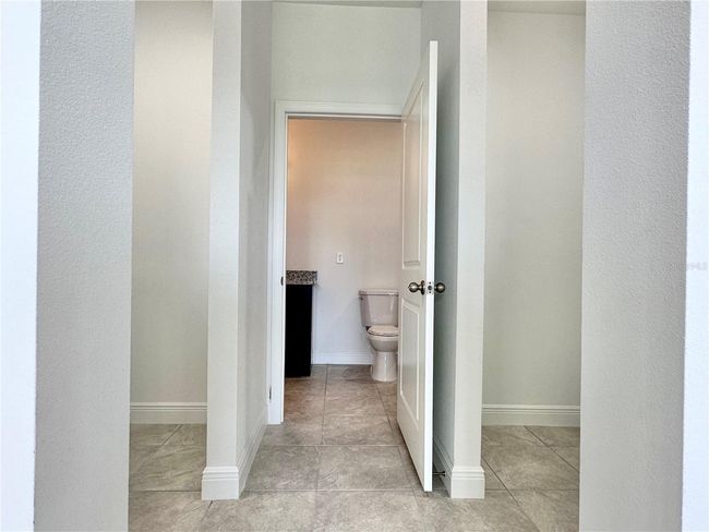 Master Bedroom - 2 Walk in closets | Image 17