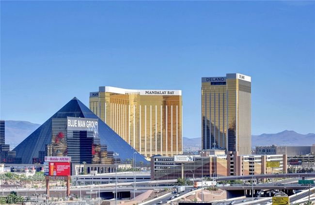 View of city with a mountain view | Image 34