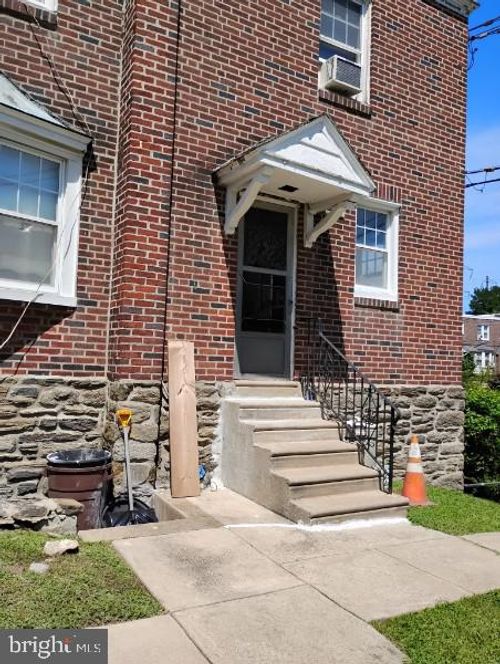2417 Golf Road, PHILADELPHIA, PA, 19131 | Card Image