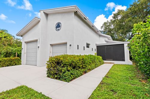 1543 Sw 32nd St, Fort Lauderdale, FL, 33315-3205 | Card Image