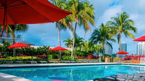 509-18100 N Bay Rd, Sunny Isles Beach, FL, 33160-2748 | Card Image