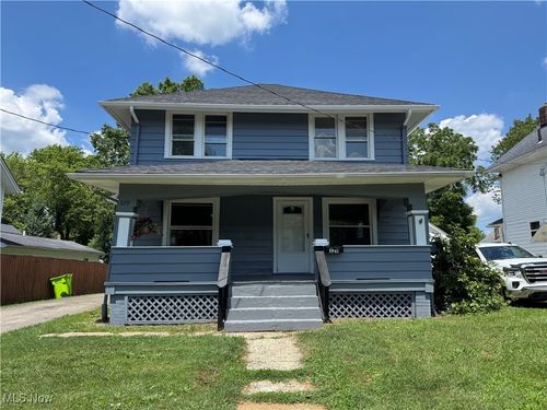 329 E Broad St, Newton Falls, OH, 44444-1712 | Card Image