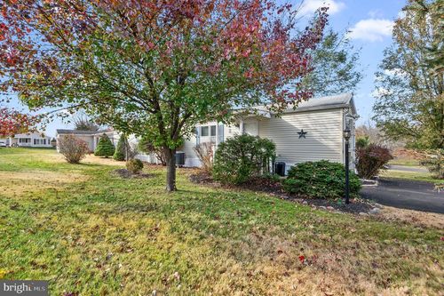 92 Robin Ln, SELLERSVILLE, PA, 18960-2840 | Card Image