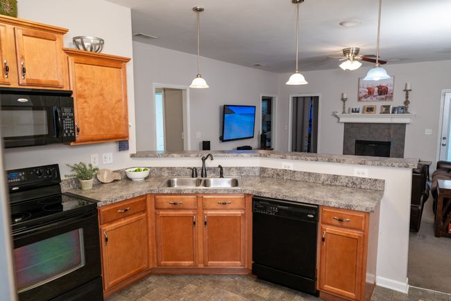 408 Jenny Ruth Pt, House other with 3 bedrooms, 2 bathrooms and 2 parking in Antioch TN | Image 18