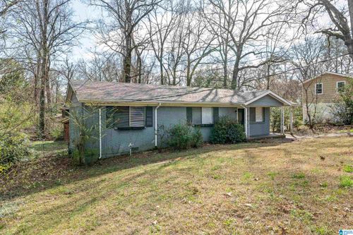 425 14th Ave Nw, Center Point, AL, 35215-6012 | Card Image