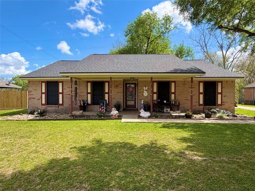 7109 Beechwood Dr, Angleton, TX, 77515-2516 | Card Image