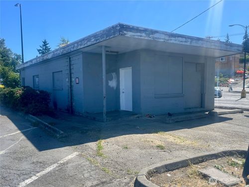 1809 S 120th St, Burien, WA, 98168-2332 | Card Image