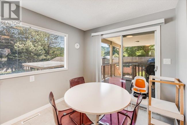 798 Kipling St, House other with 3 bedrooms, 2 bathrooms and 4 parking in Trail BC | Image 20