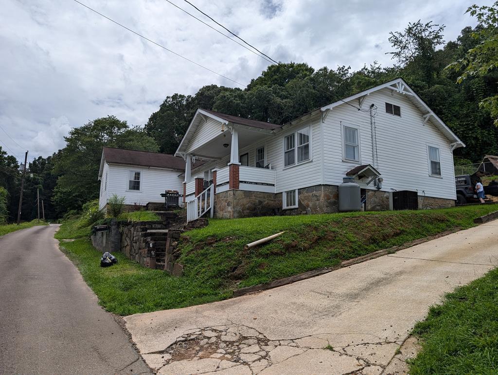 Grand Central Ave, Mc Caysville, GA 30555