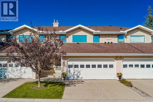 200 Sandstone Dr Nw, Calgary, AB, T3K4N7 | Card Image