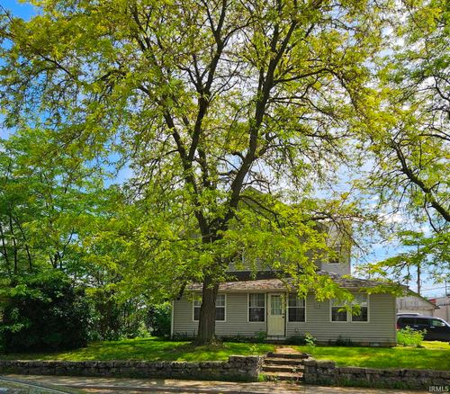115 High St, Geneva, IN, 46740-1020 | Card Image
