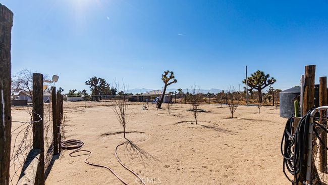 6573 Dos Palmas Rd, House other with 3 bedrooms, 2 bathrooms and null parking in Phelan CA | Image 34