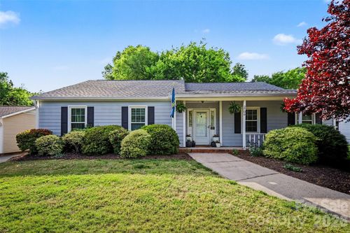 2706 Lytham Dr, Charlotte, NC, 28210-7649 | Card Image