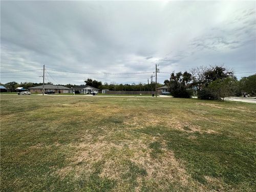 1841 Sugar Mill Dr, Saint Bernard, LA, 70085-7208 | Card Image