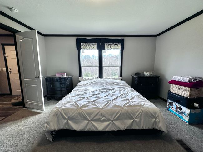 3759 E Highway 552, House other with 3 bedrooms, 2 bathrooms and null parking in Lily KY | Image 29