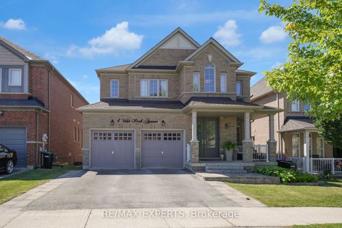 4 W Park Ave, Bradford, ON, L3Z0A8 | Card Image