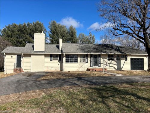 2119 Old Pipers Gap Rd, Cana, VA, 24317-4116 | Card Image