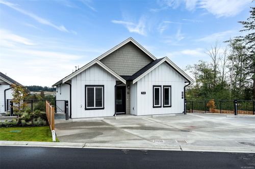 201-7043 Central Saanich Rd, Saanichton, BC, V8M1Y3 | Card Image