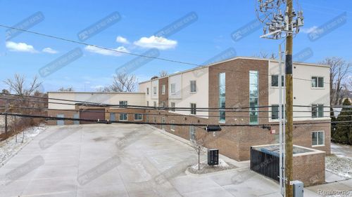 4504 Oakwood Blvd, Melvindale, MI, 48122-1400 | Card Image