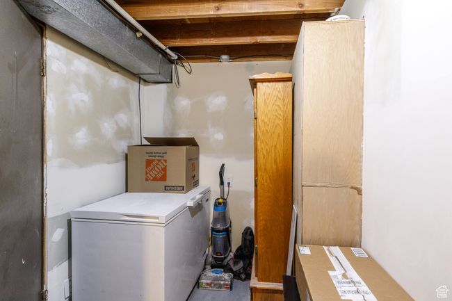 720 E 850 N, House other with 4 bedrooms, 2 bathrooms and 4 parking in Ogden UT | Image 25