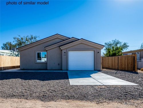 3545 Hearne Ave, Kingman, AZ, 86409-2215 | Card Image