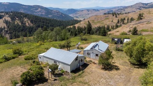 253 White Mountain Rd, Curlew, WA, 99118-9619 | Card Image