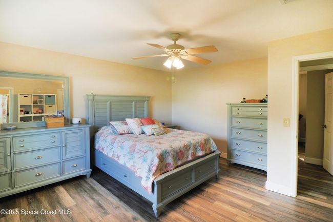 Master bedroom | Image 15