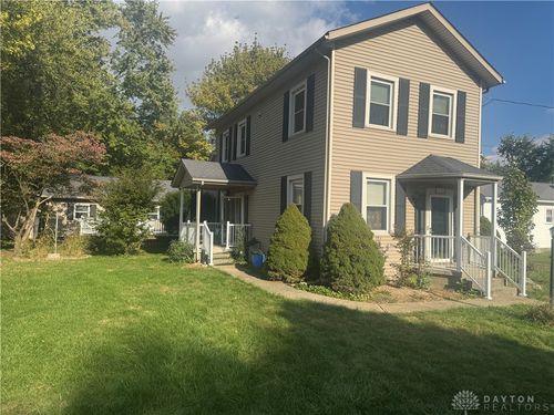 32 Vine St, Cedarville, OH, 45314-8603 | Card Image