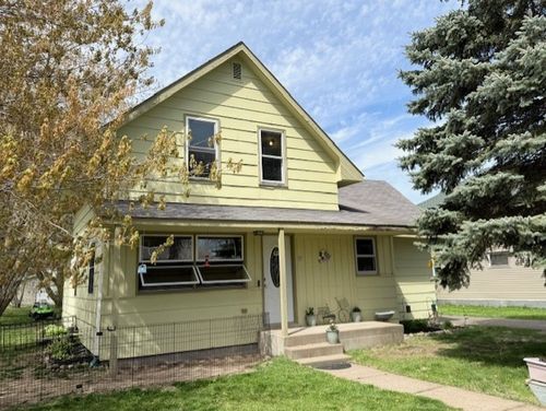 117 2nd Ave, Shell Lake, WI, 54871-7625 | Card Image