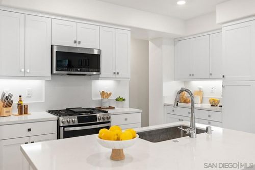 203-1400 Lasso Way, Rancho Mission Viejo, CA, 92694 | Card Image