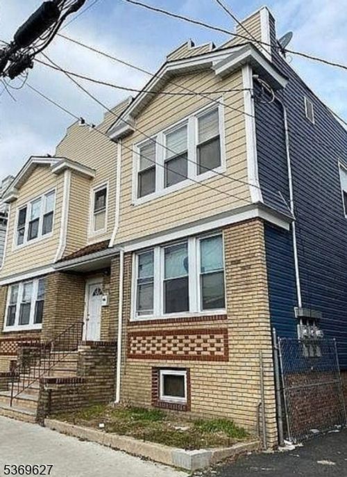 1-680 18th Ave, Irvington, NJ, 07111-4453 | Card Image