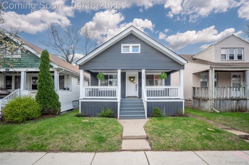 326 E Cambourne St, Ferndale, MI, 48220-1312 | Card Image