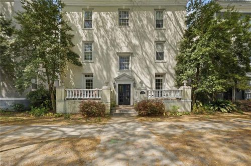 apt-2-1015 Colonial Ave, Norfolk, VA, 23507-1727 | Card Image