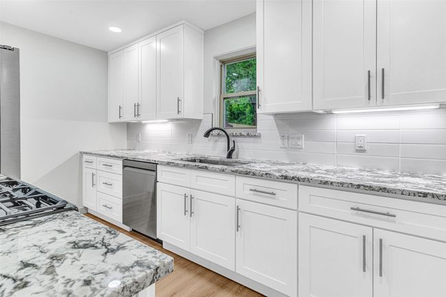 1412 Timberlake Cir, House other with 3 bedrooms, 2 bathrooms and null parking in Richardson TX | Image 18