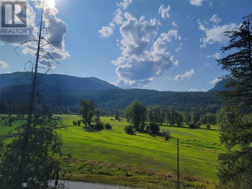 3022 Mabel Lake Road, Lumby, BC, V0E2G6 | Card Image