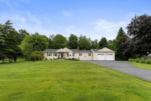 42 Gold Rd, Poughquag, NY, 12570-5616 | Card Image
