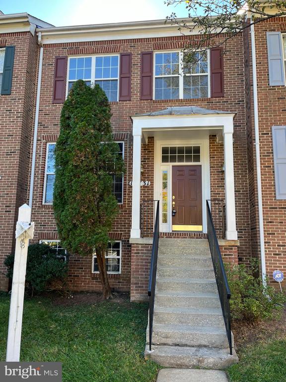 Lambertina Pl, Rockville, MD 20850