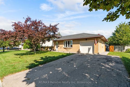 36 Lee Cres, Goderich, ON, N7A4L3 | Card Image