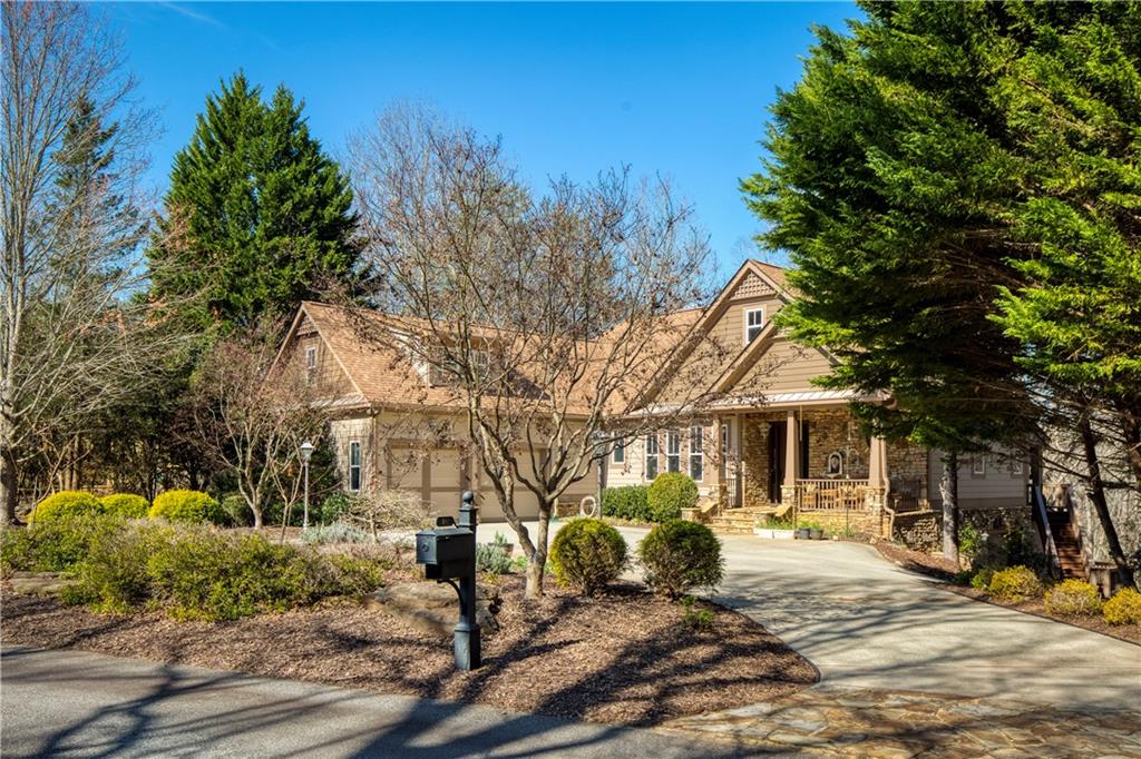 Miners Pl, Dahlonega, GA 30533