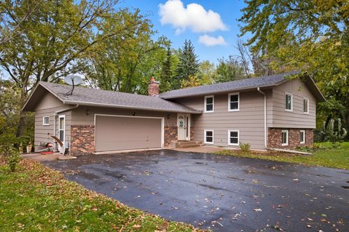 16056 Creekwood Rd, Prior Lake, MN, 55372-2252 | Card Image