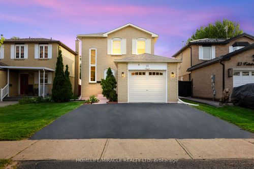 21 Folkstone Cres, Brampton, ON, L6T3M4 | Card Image